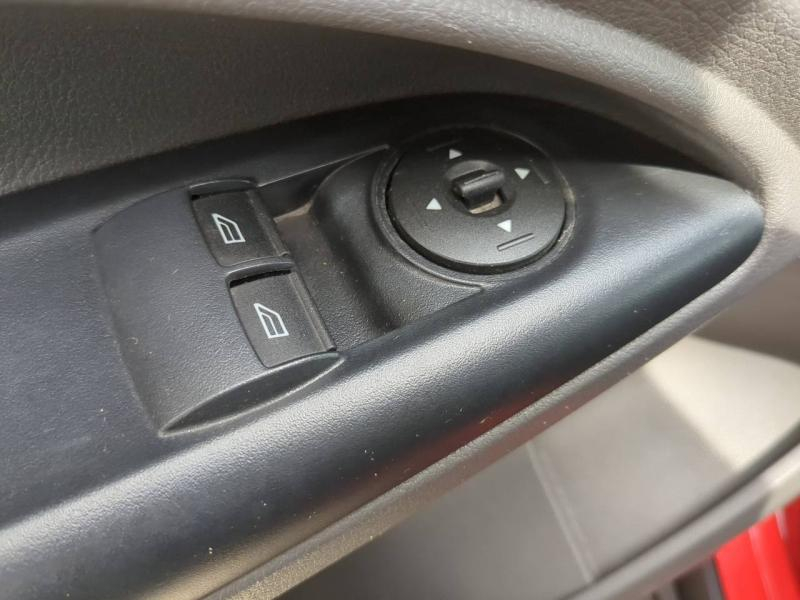 FORD Transit Connect VUL d’occasion à vendre à CARPENTRAS chez SNMA (Photo 14)