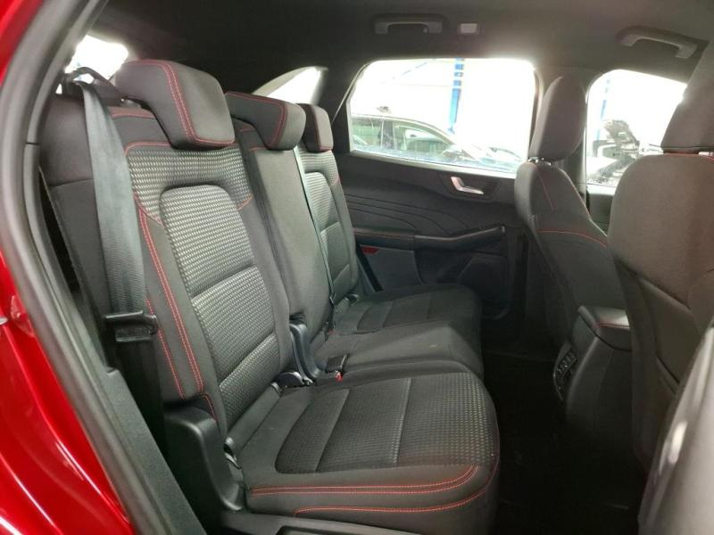 FORD Kuga d’occasion à vendre à CARPENTRAS chez SNMA (Photo 13)