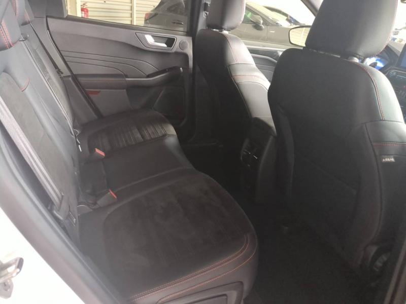 FORD Kuga d’occasion à vendre à CARPENTRAS chez SNMA (Photo 6)