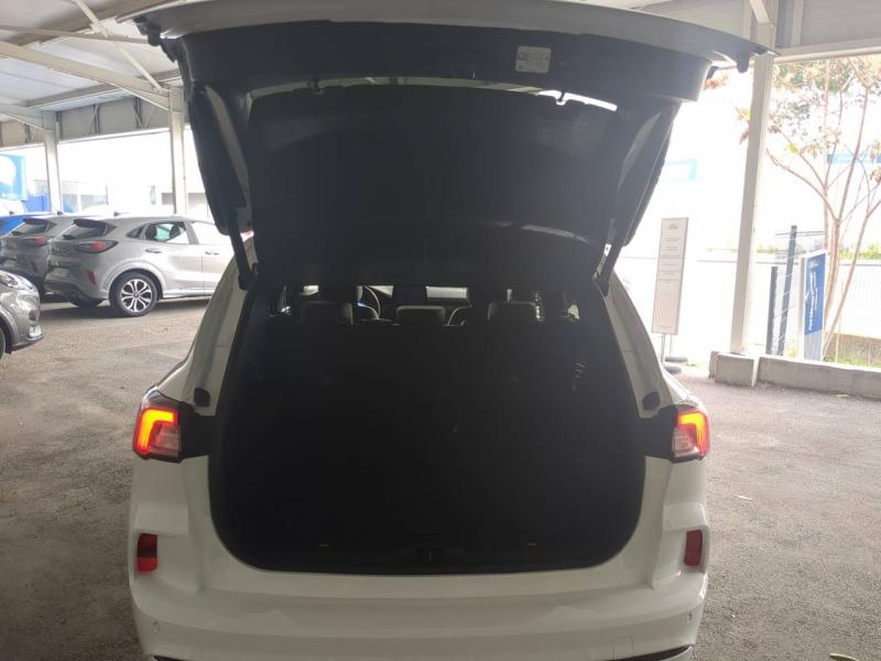 FORD Kuga d’occasion à vendre à CARPENTRAS chez SNMA (Photo 9)