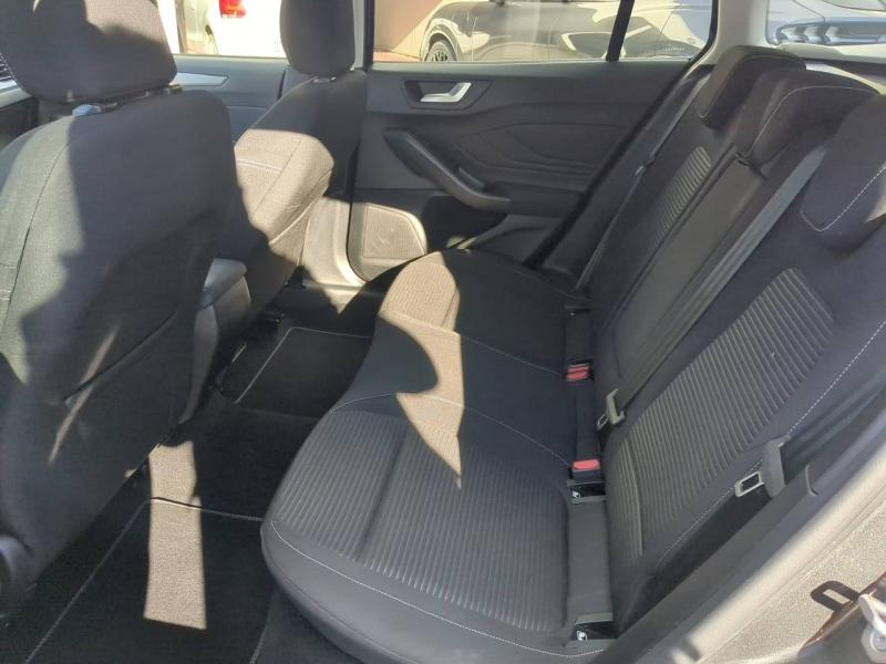 FORD Focus SW d’occasion à vendre à CARPENTRAS chez SNMA (Photo 7)