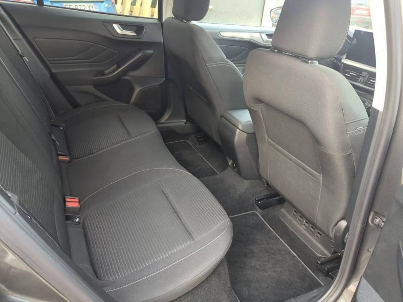 FORD Focus SW d’occasion à vendre à CARPENTRAS chez SNMA (Photo 6)