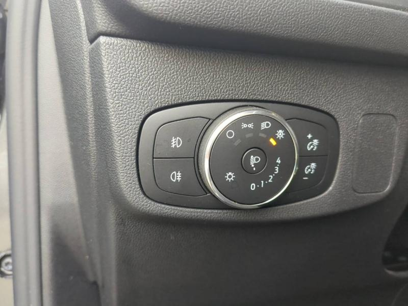 FORD Focus SW d’occasion à vendre à CARPENTRAS chez SNMA (Photo 17)