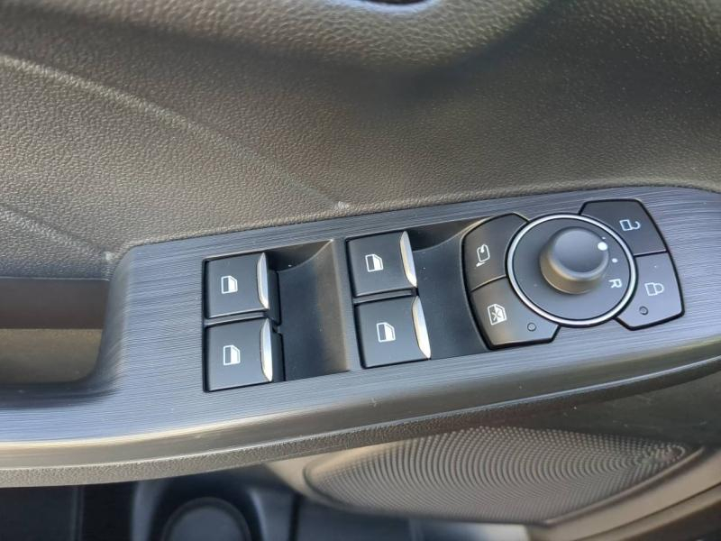 FORD Kuga d’occasion à vendre à CARPENTRAS chez SNMA (Photo 17)