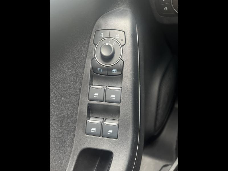 FORD Puma d’occasion à vendre à CARPENTRAS chez SNMA (Photo 19)